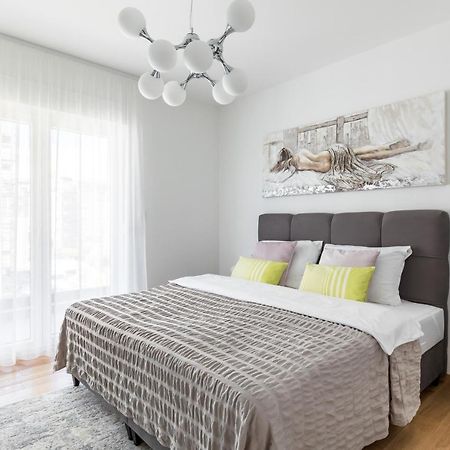 Elysian Zen Luxury Apartment - Two Bedroom Apartment With Terrace And Sea View Split Eksteriør bilde