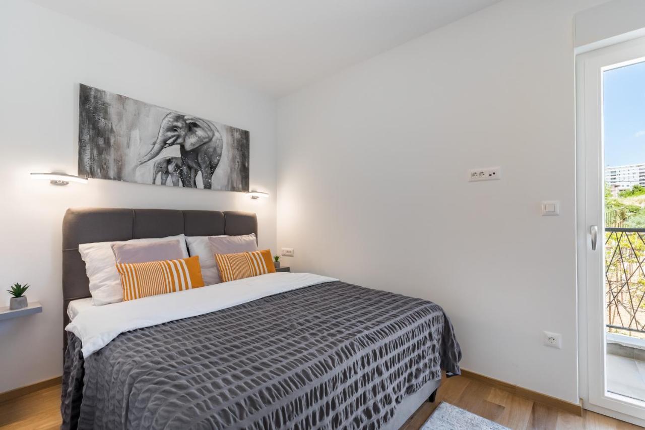 Elysian Zen Luxury Apartment - Two Bedroom Apartment With Terrace And Sea View Split Eksteriør bilde